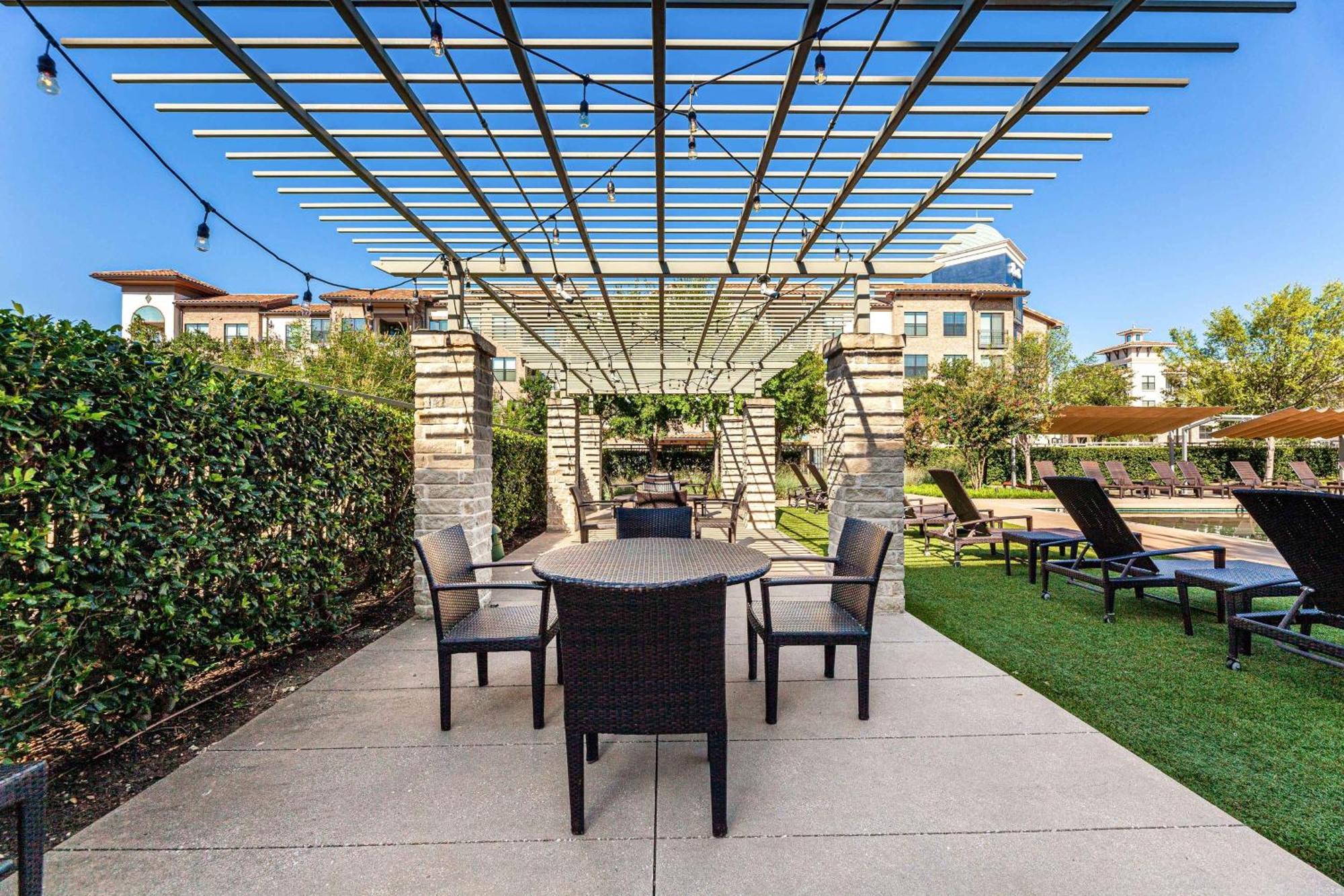 Sheraton Hotel Stonebriar The Colony Exterior foto